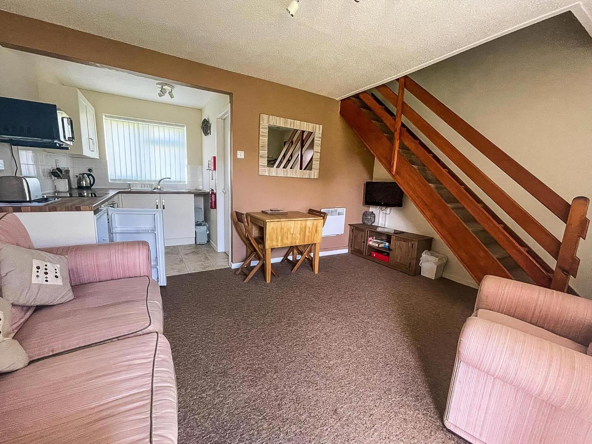 Lovely 4 Berth Chalet To Hire In Hemsby Nearby The Beach Ref 18177B Екстериор снимка