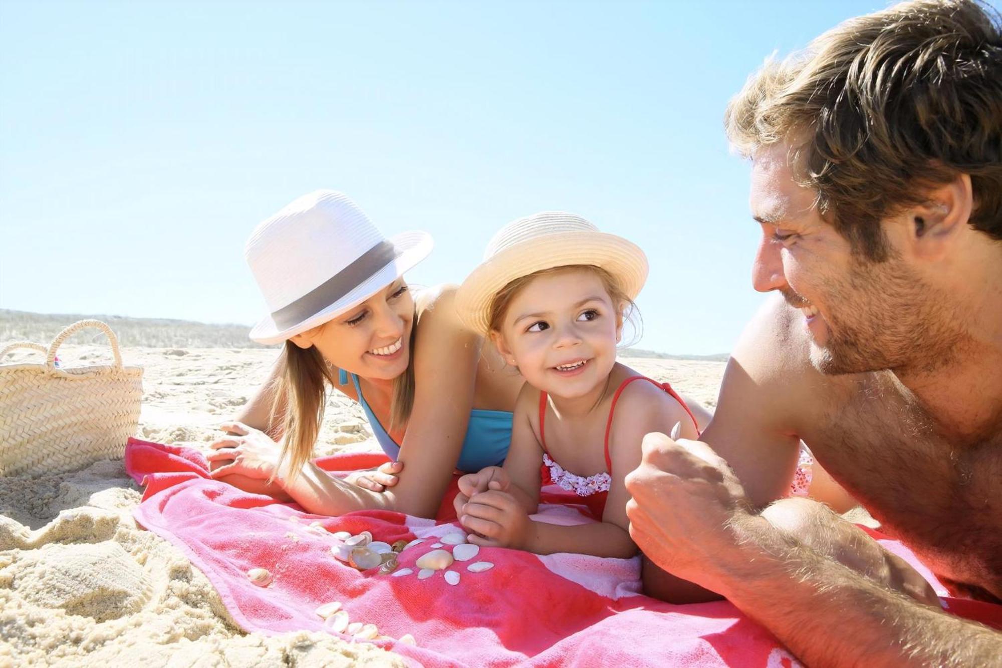 Lovely 4 Berth Chalet To Hire In Hemsby Nearby The Beach Ref 18177B Екстериор снимка